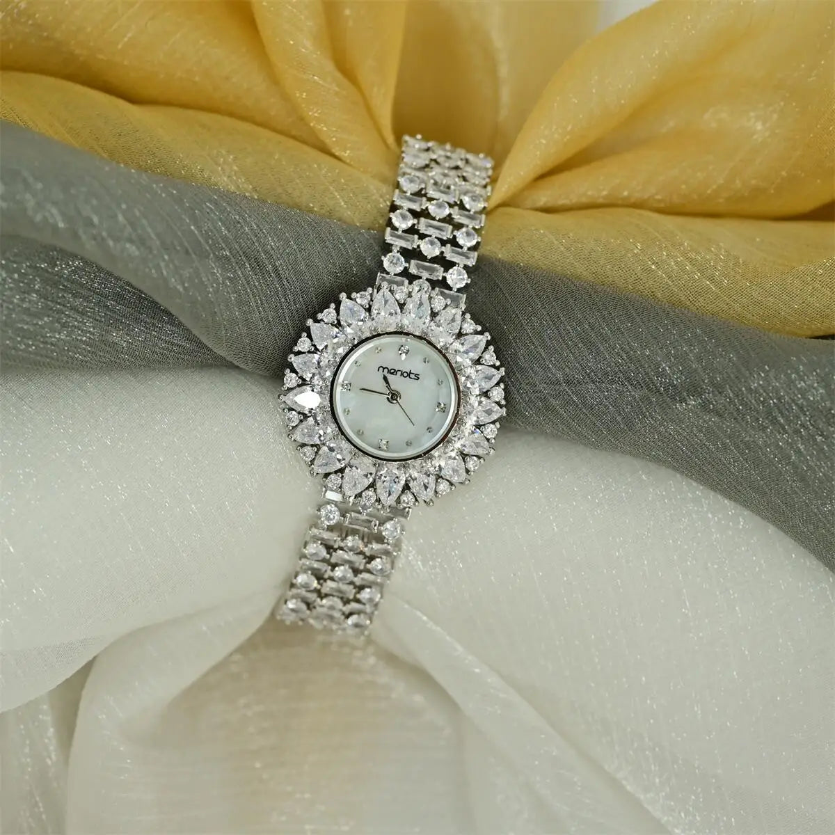 2024 Luxury Crystal Women’s Watch. High-End Fashion