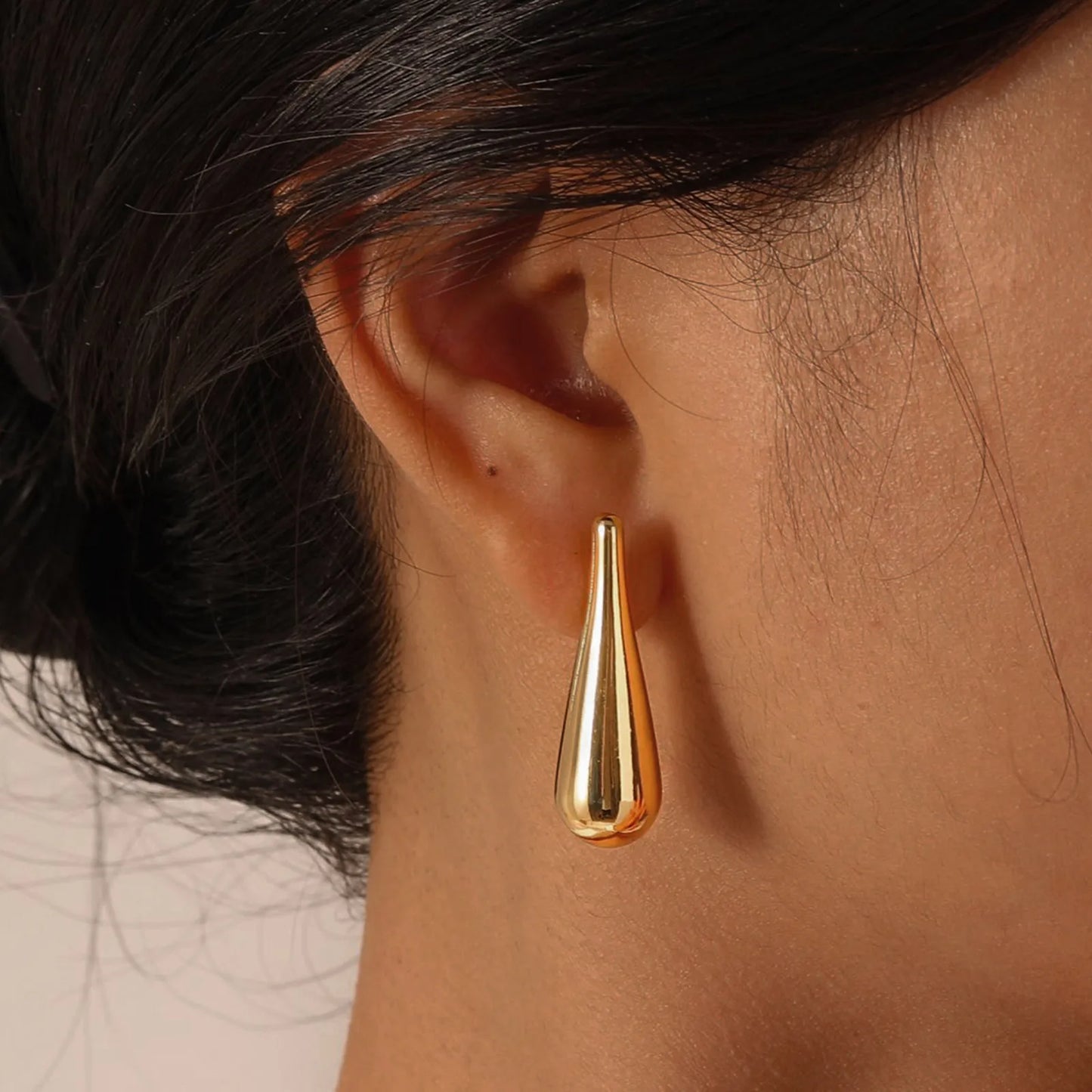 Elegant Gold Teardrop Earrings - Short & Long Pendant Design