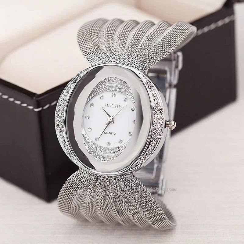 Elegant Gold Rhinestone Ladies' Quartz Bracelet Watch