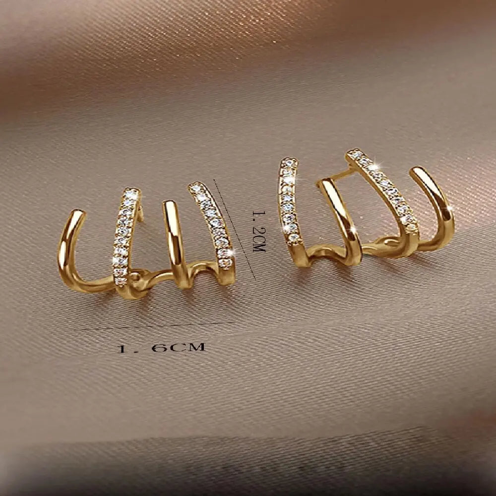 925 Silver Four Claw Stud Earrings – Light Luxury Design